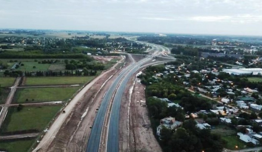 Paralización de obras Autovía Ruta 5: piden al gobierno nacional que “recapacite”