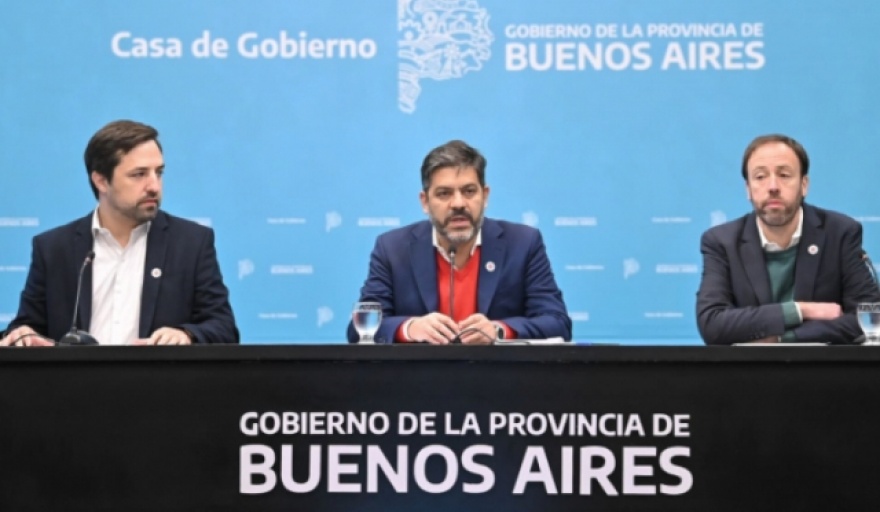 Anuncian aumento a estatales, relanzamiento Programa Puentes y disponibilidad de vacunas