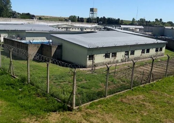 Internos de una cárcel bonaerense producen libros para una escuela de educación especial