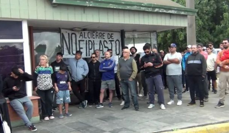 Temen por el cierre de Fiplasto que emplea a 250 trabajadores