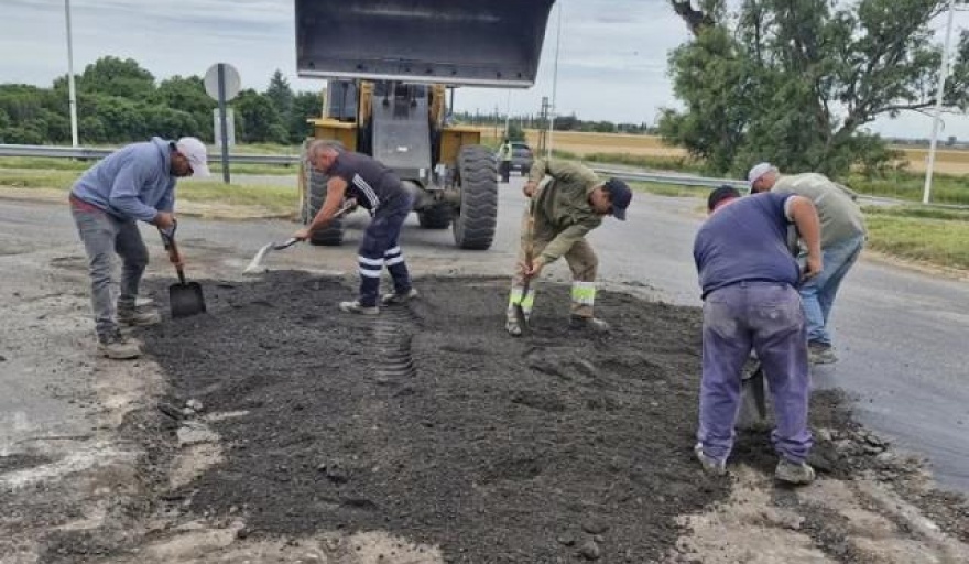 Intendente de Ramallo ordena cortar el pasto y reparar baches en la Ruta 9