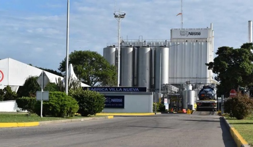 Nestlé paraliza una planta en Córdoba por sobrestock