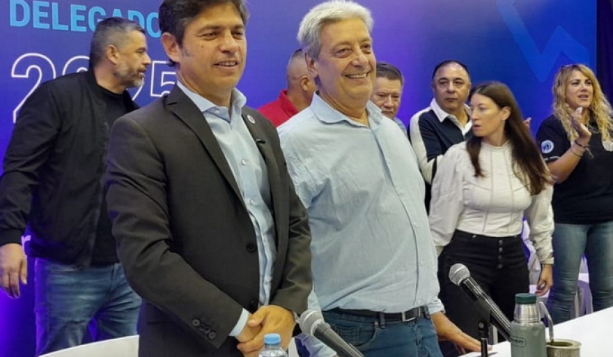 Kicillof cuestionó el rumbo económico del gobierno y dijo que Milei “va a contramano”