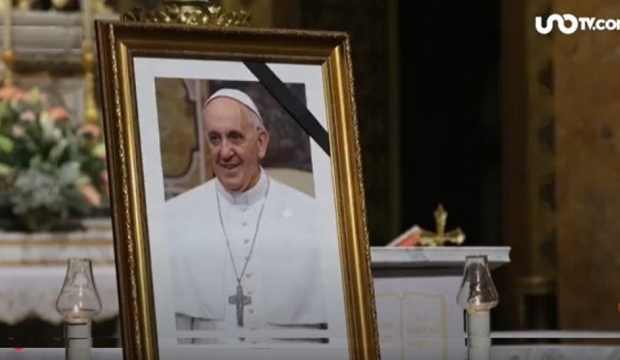 El Papa murió a causa de un derrame cerebral y colapso cardiocirculatorio